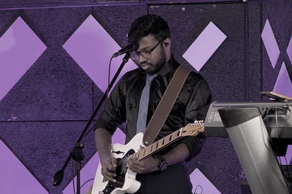 Worship community